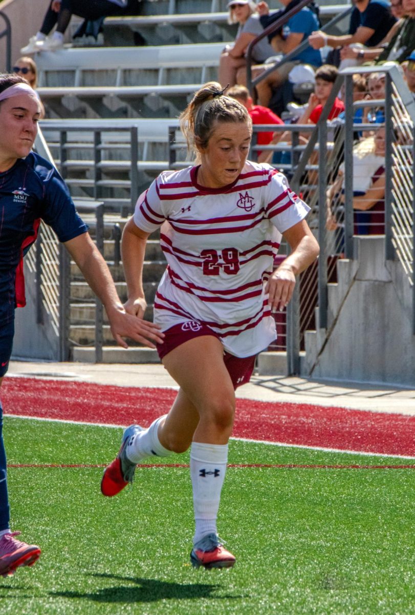 Sophomore defense Olivia Barrett sprints down the field in a match versus MSU Denver on Sept. 28. The Mavs defeated the Roadrunners, shutting them out 2-0 on their home turf.