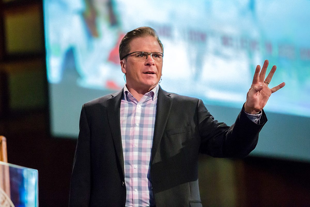Christian apologist Frank Turek gives a talk to a crowd of people in March 2025. Faith-based student club Ratio Christi, which means “the reason of Christ” in Latin, invited Turek to give a talk titled “I Don’t Have Enough Faith To Be An Atheist,” on March 24 at 7 p.m. in the UC Ballroom.